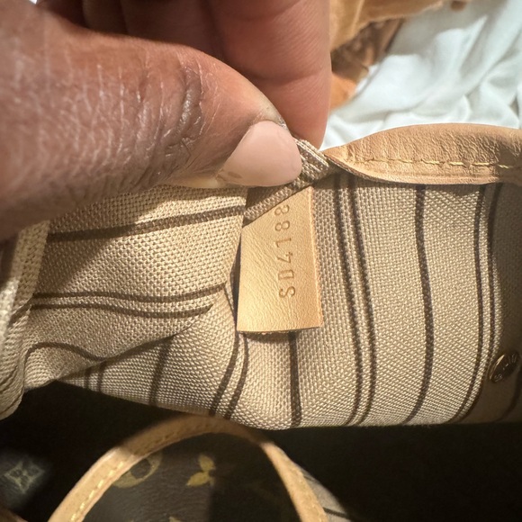 LV Neverfull GM Monogram Bag - Picture 14 of 14